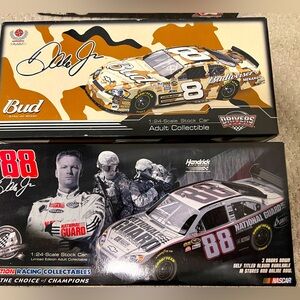 Dale Earnhardt Jr Diecast Model Cars 1/24 - set of 2
